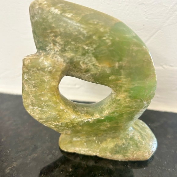 Green Marble / Onyx Stone Free Form Southwestern Sculpture 4x4” - Picture 6 of 8